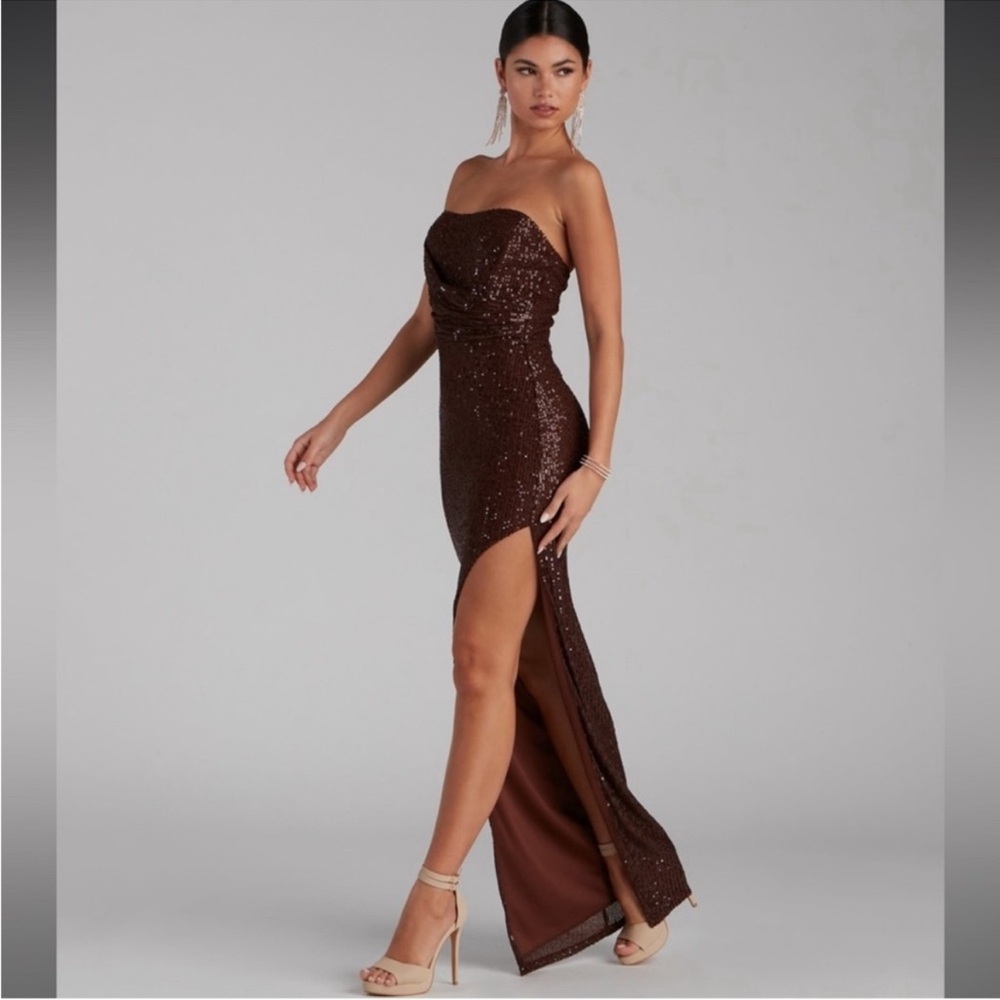 🆕Crystal Doll Brown Sequins Strapless Dress